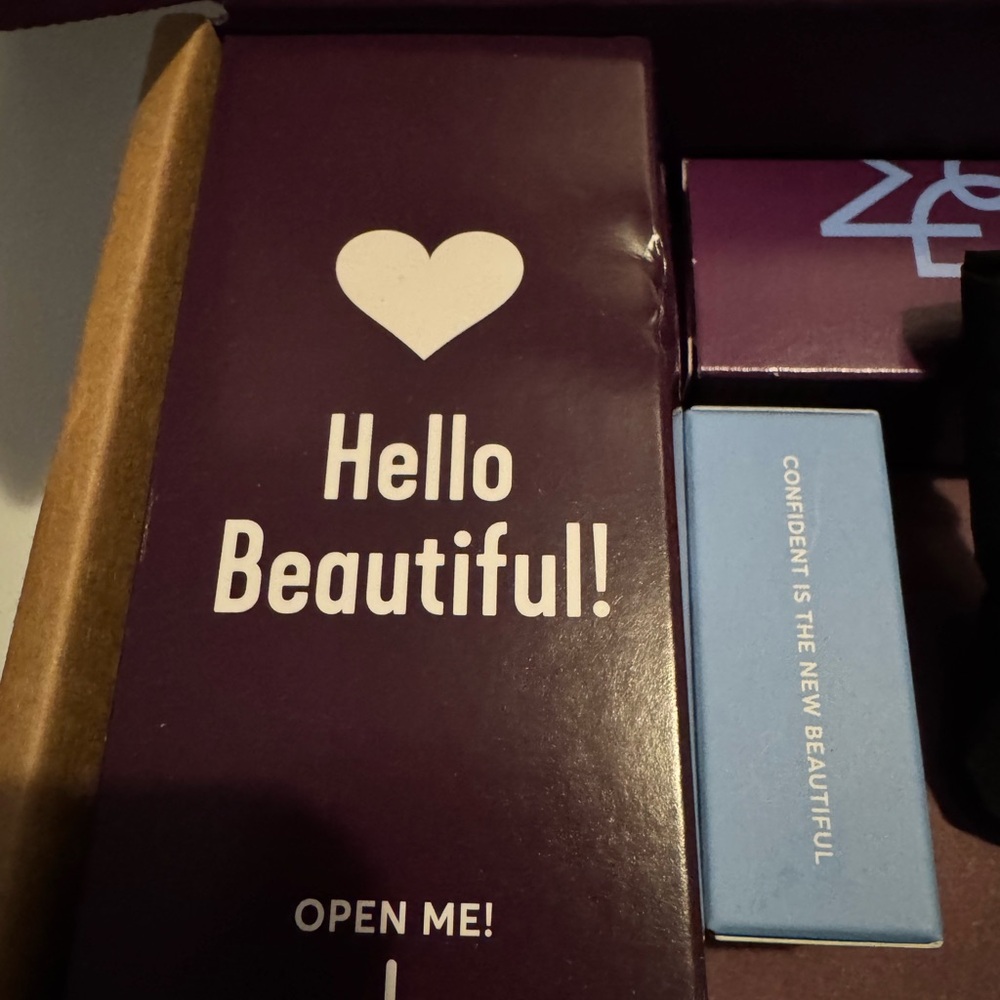 Back on sale! Madison Reed Elegant Brown Box